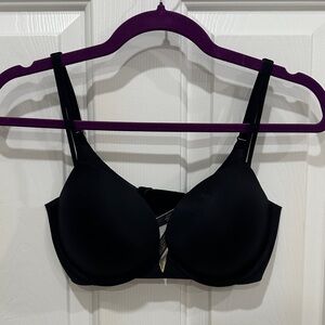 Victoria's Secret Black Bra 32E (DD)